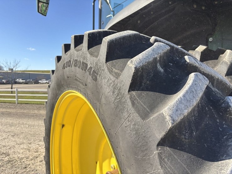 2022-john-deere-8r-280-image-30