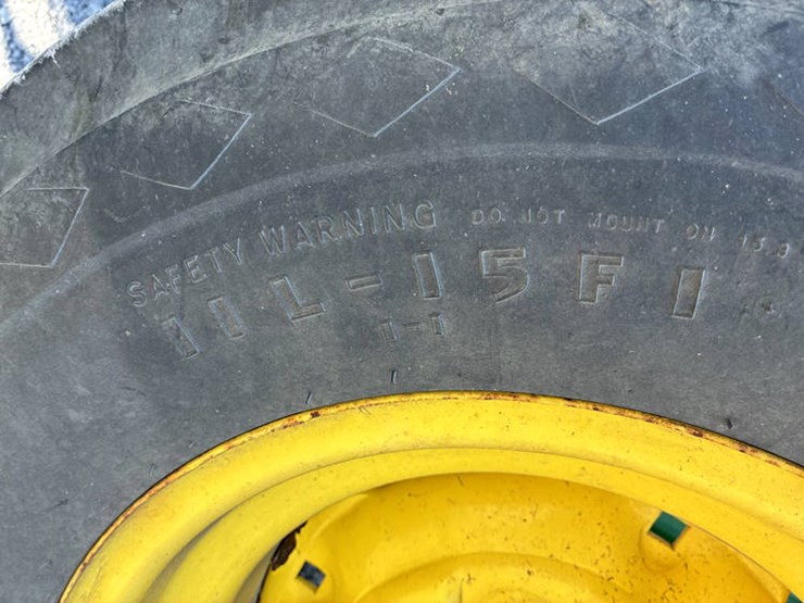 john-deere-637-image-17