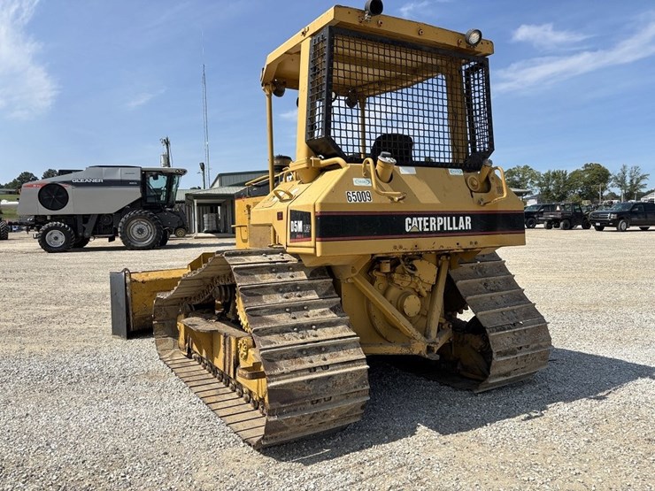 caterpillar-d5m-image-3