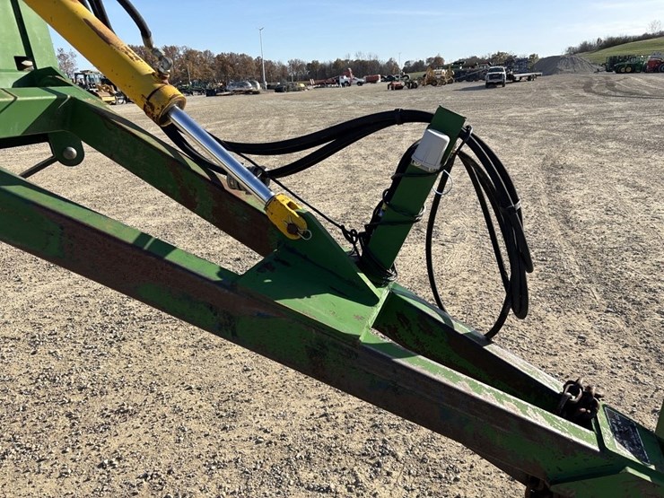 kelly-diamond-45'-harrow-image-10