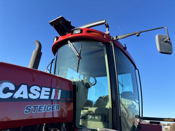 case-ih-steiger-335-image-40