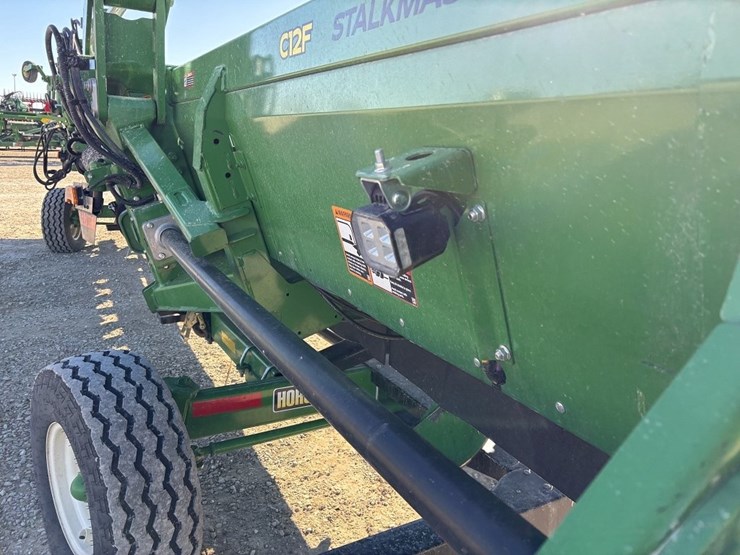 john-deere-c12f-image-17