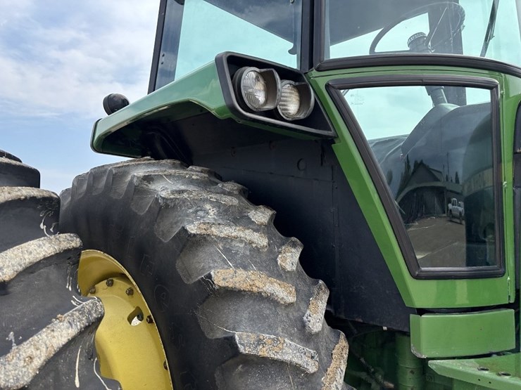 john-deere-4640-image-14