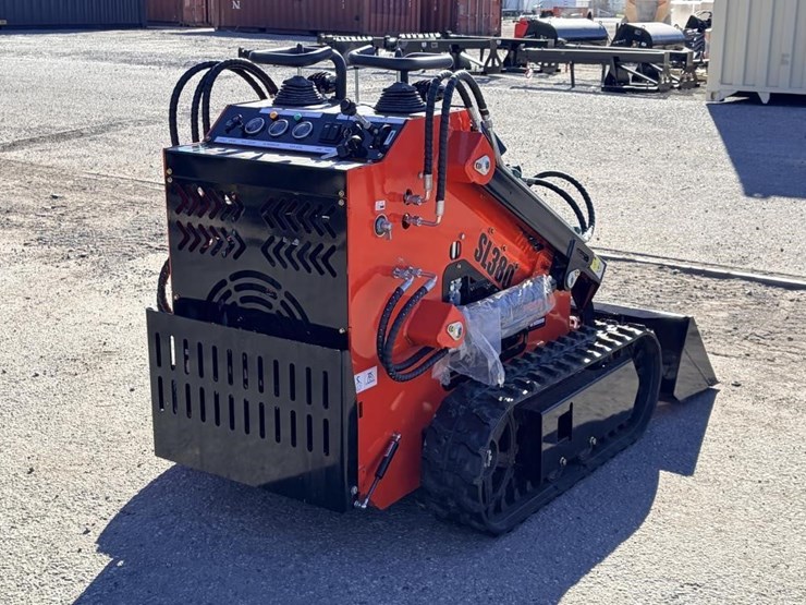 2025-sdlool-sl380-skid-steer-image-3