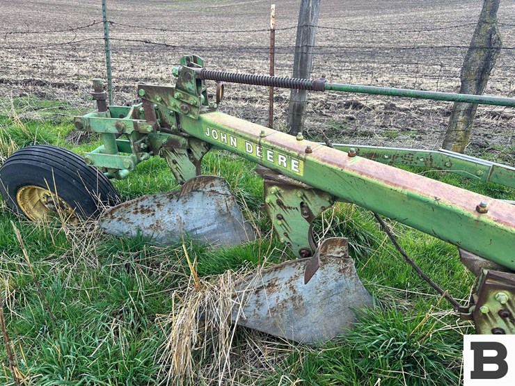 john-deere-3100-image-16