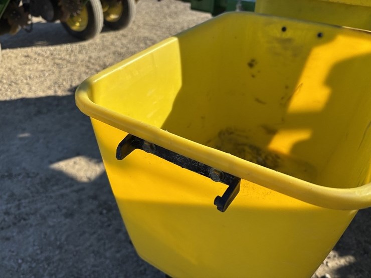 1997-john-deere-1770-image-27