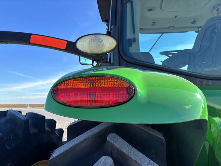 john-deere-8295r-image-27