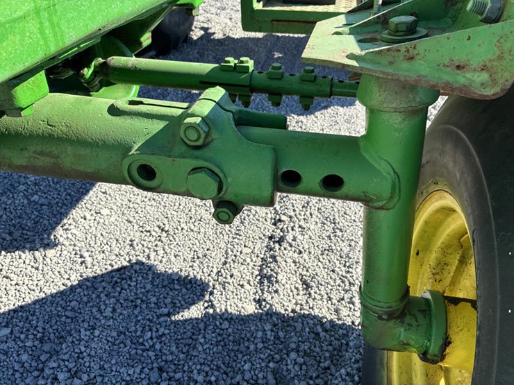 john-deere-4020-image-42