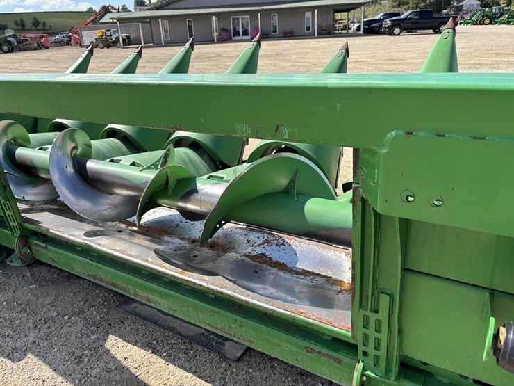 john-deere-608c-image-21