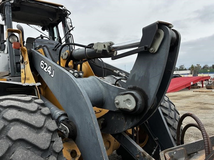 deere-624j-image-7
