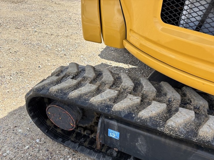 2024-john-deere-35p-mini-excavator-image-18