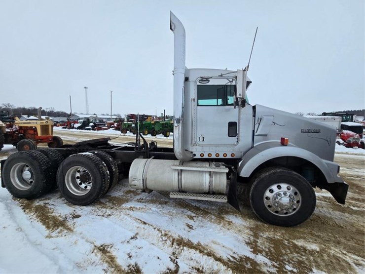 kenworth-t800-image-8