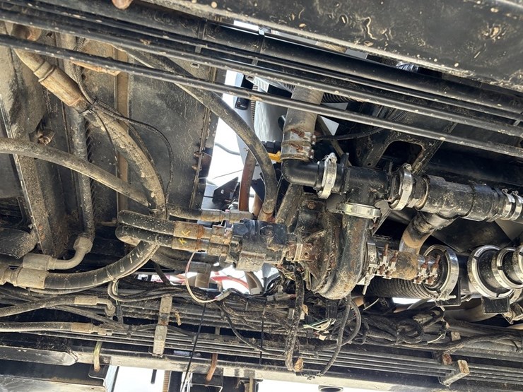 case-ih-3230-image-26