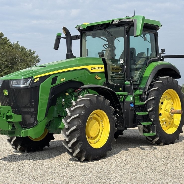 JOHN DEERE 8R 250