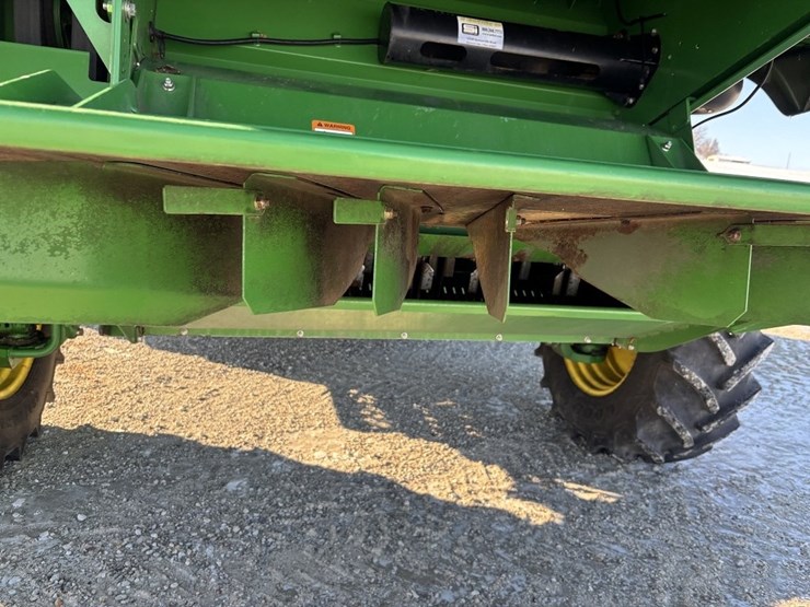 john-deere-s670-image-32