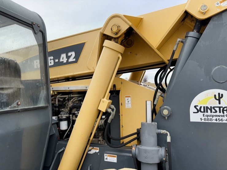 2005-john-deere-1790-image-44