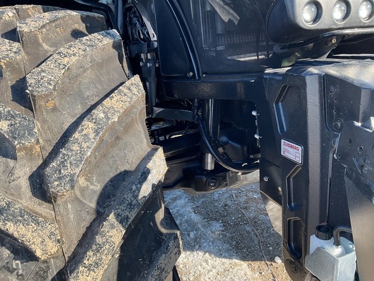 new-holland-t8.435-image-17