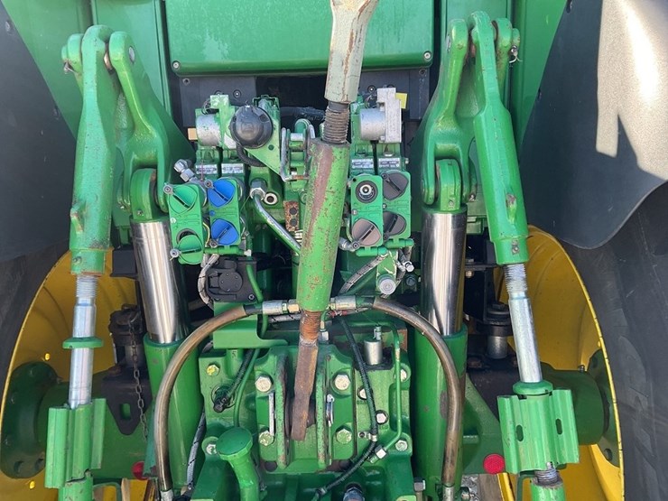 john-deere-7530-premium-image-24