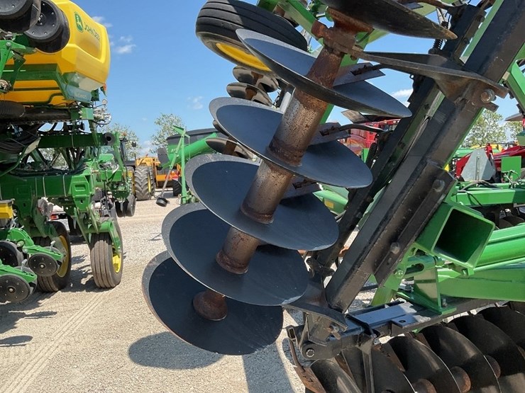 john-deere-637-image-6