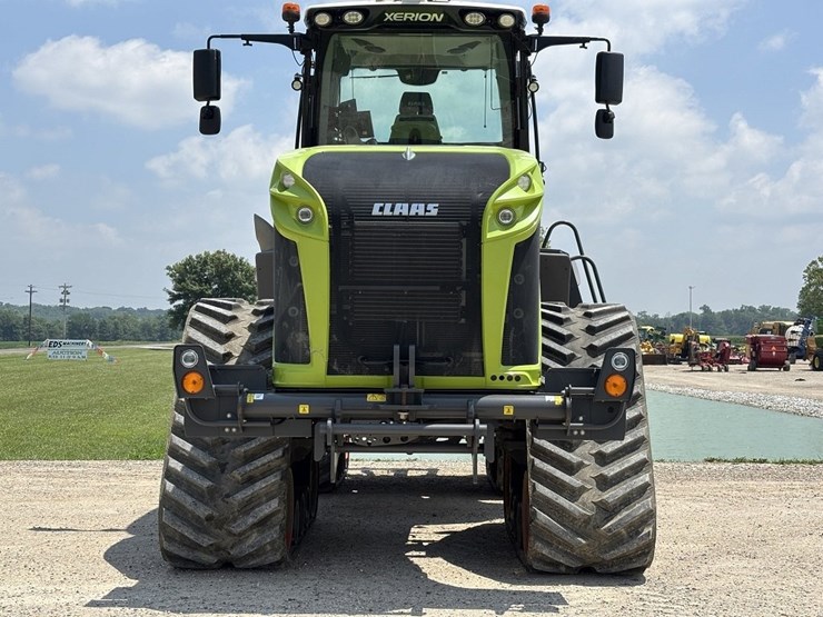 claas-xerion-5000-image-9
