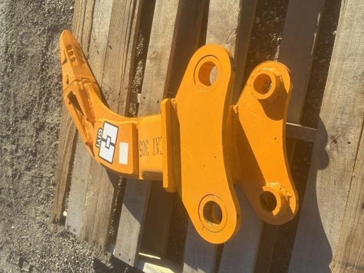 caterpillar-305-image-2