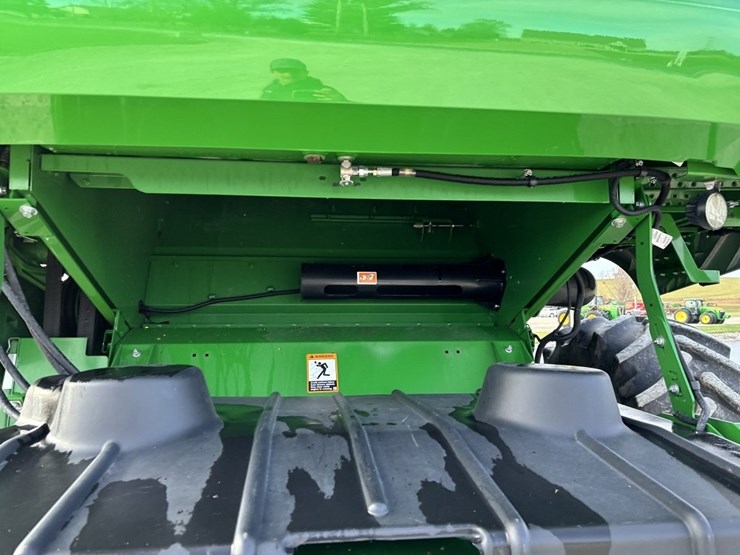 john-deere-s780-image-33