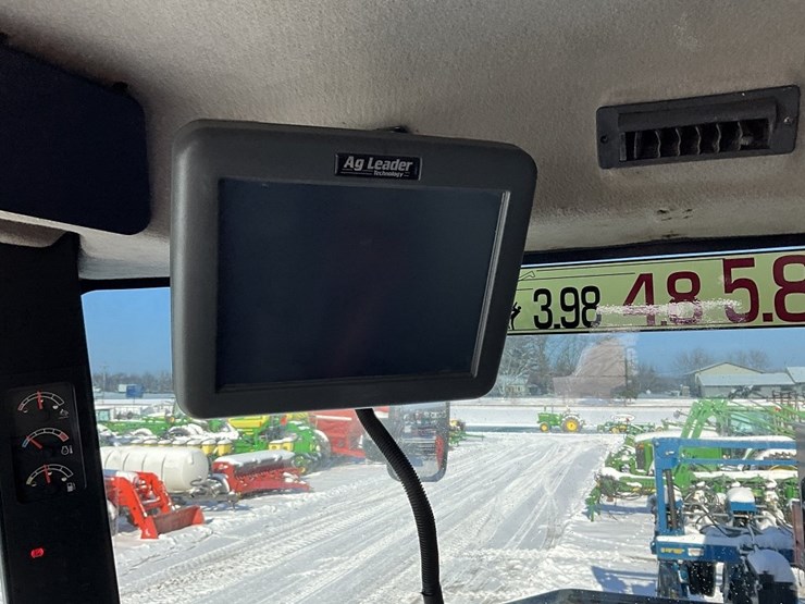 case-ih-5130-image-36