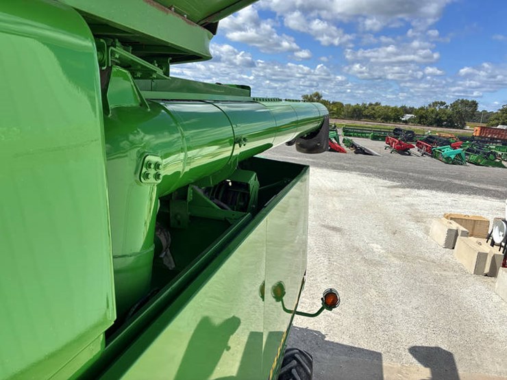 john-deere-9400-image-92