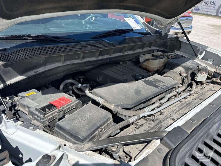 2022-chevrolet-silverado-1500-image-7