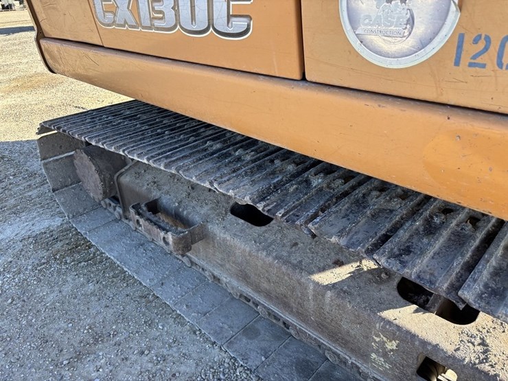 2014-case-cx130-image-14