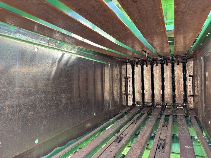 john-deere-l341-image-25