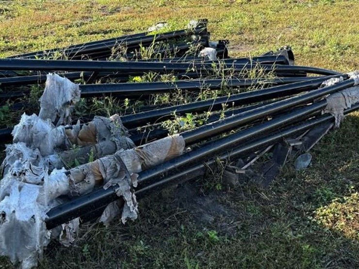 15-35ft.-commercial-black-metal-light-poles-image-7