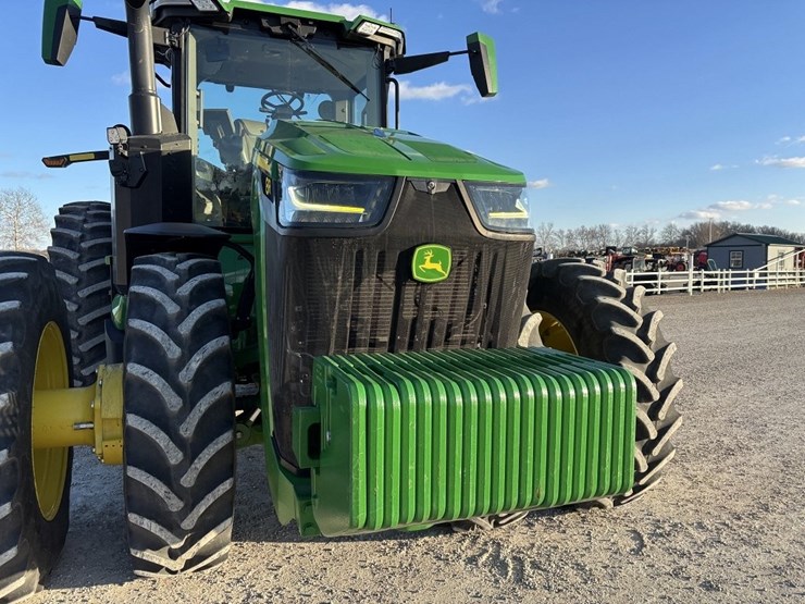 john-deere-8r-310-image-9