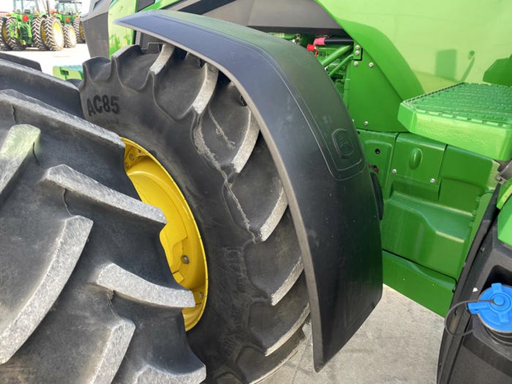 john-deere-8r-370-image-57