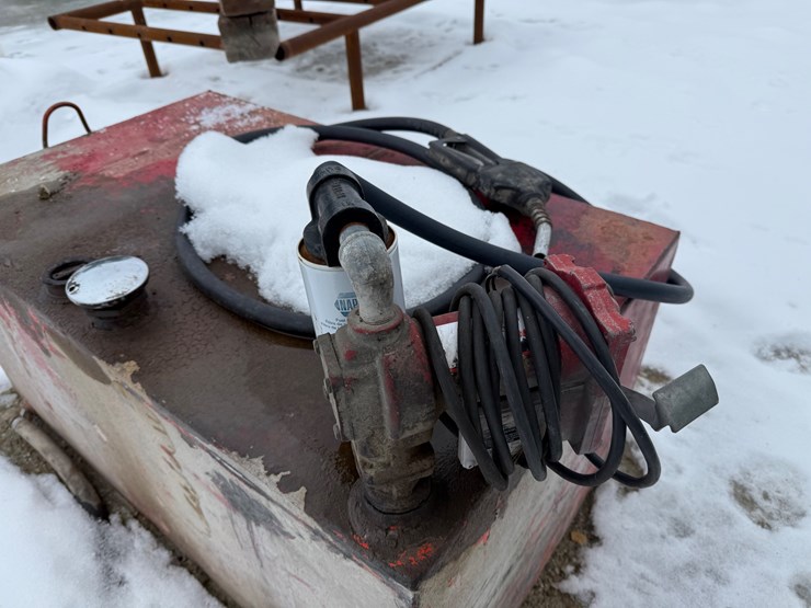 #177-•-red-fuel-tank-image-4