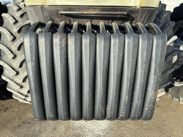 case-ih-magnum-305-image-14