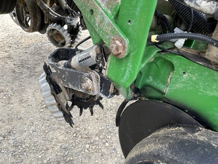 john-deere-1770nt-image-28