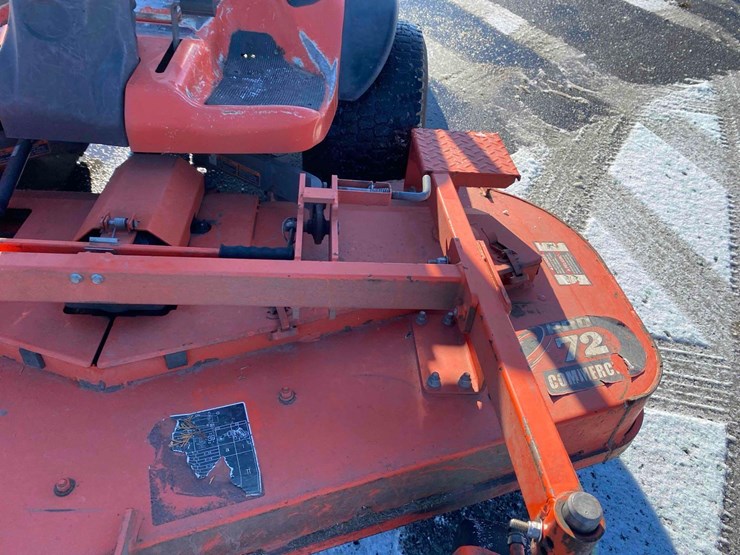 2016-kubota-f3990-image-14