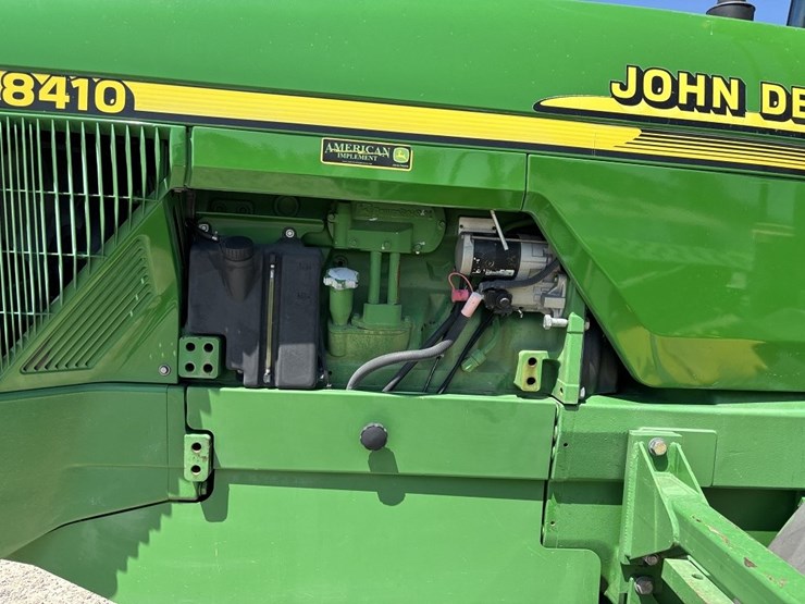 john-deere-8410t-image-46