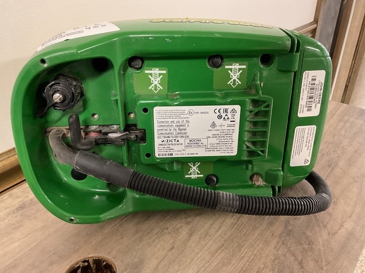 john-deere-6000-image-11