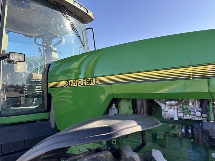 john-deere-8200-image-15