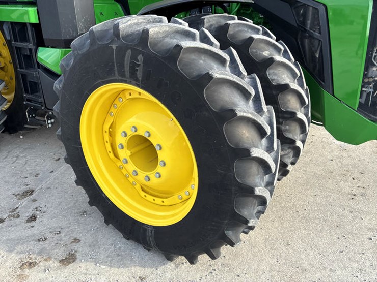 john-deere-8r-370-image-54