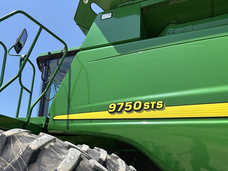 john-deere-3000-image-44