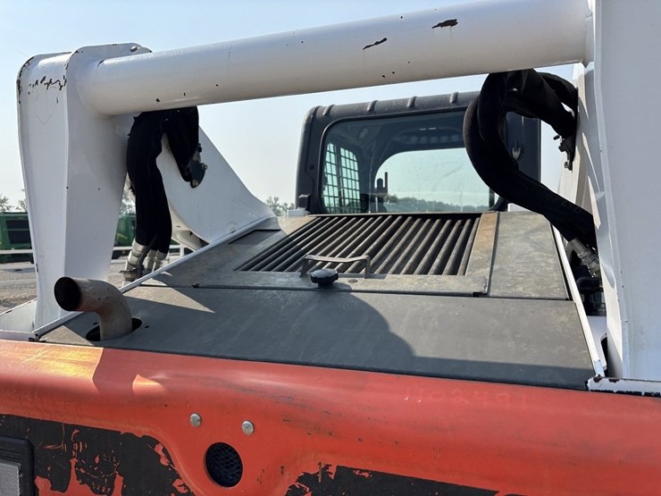 bobcat-t750-image-20
