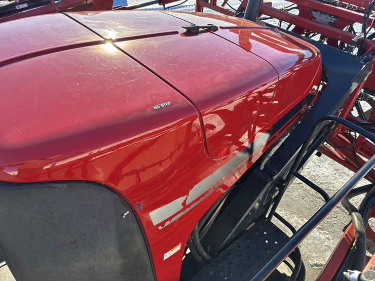case-ih-patriot-3340-image-78