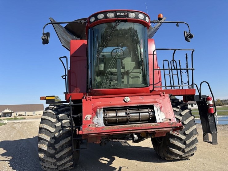 case-ih-6088-image-17