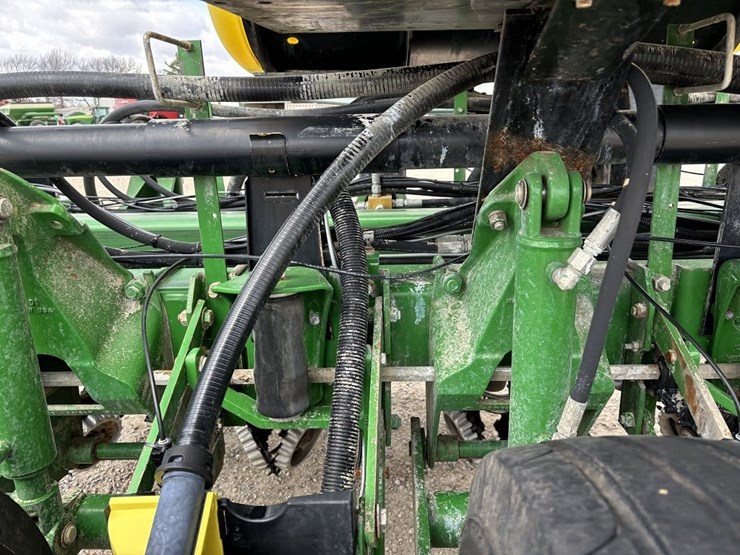 john-deere-1770nt-image-67