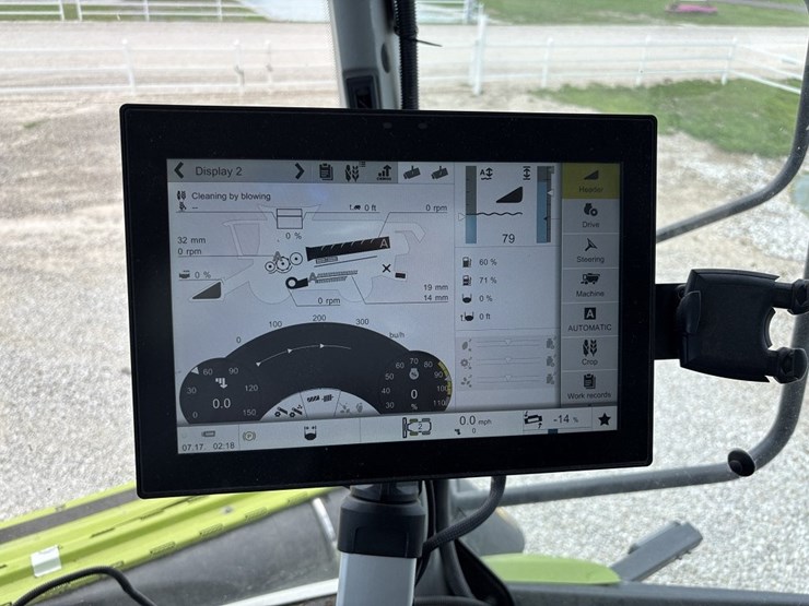 claas-lexion-8600tt-image-45