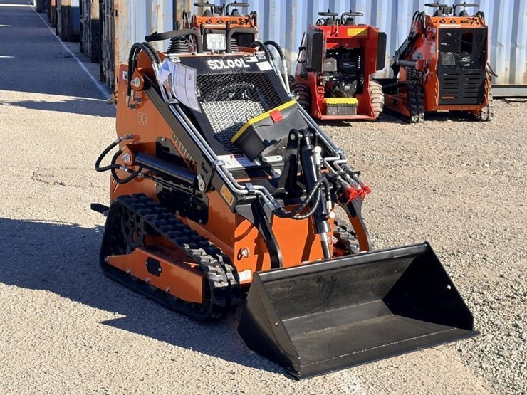 2025-sdlool-sl36c-skid-steer-image-2