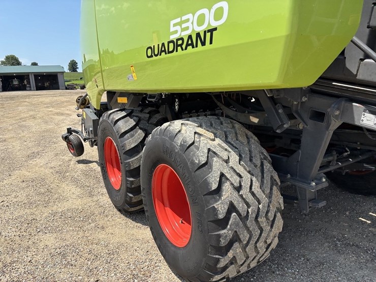 2018-claas-quandrant-5300rf-large-square-baler-image-35